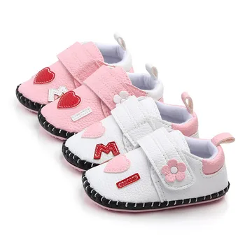 Kış Sonbahar Yeni Bebek Ayakkabıları PU Deri Sevimli Karikatür Hayvanlar Mektup Aşk Kalp Yaylar Yumuşak Kauçuk Tabanlı Bebek Kız bebek ayakkabısı