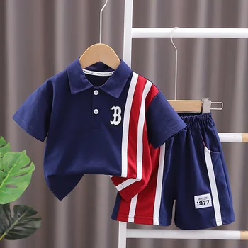 Yeni Yaz Erkek Bebek Giysileri Setleri Çocuklar Bebek İşlemeli Mektup Kısa Kollu T-Shirt ve Şort Yürümeye Başlayan Kıyafetler Çocuk Setleri